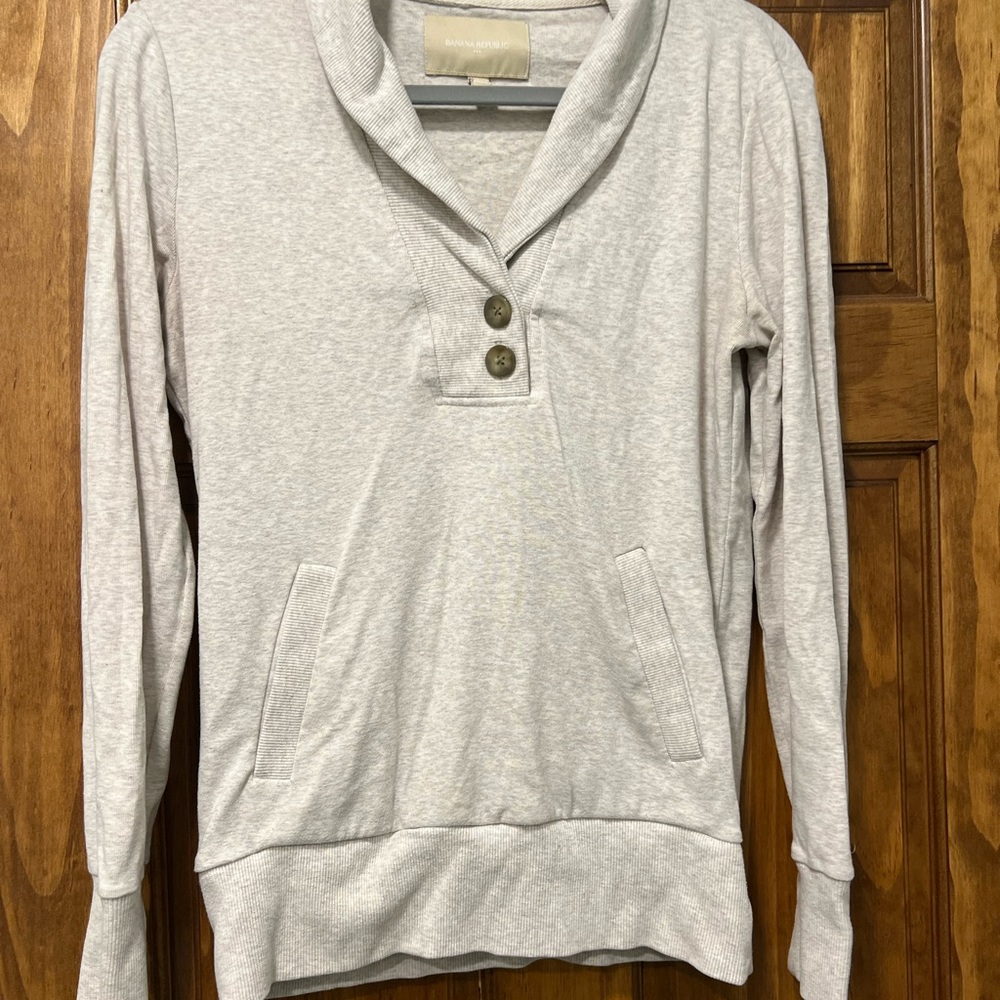 Banana republic sweater
